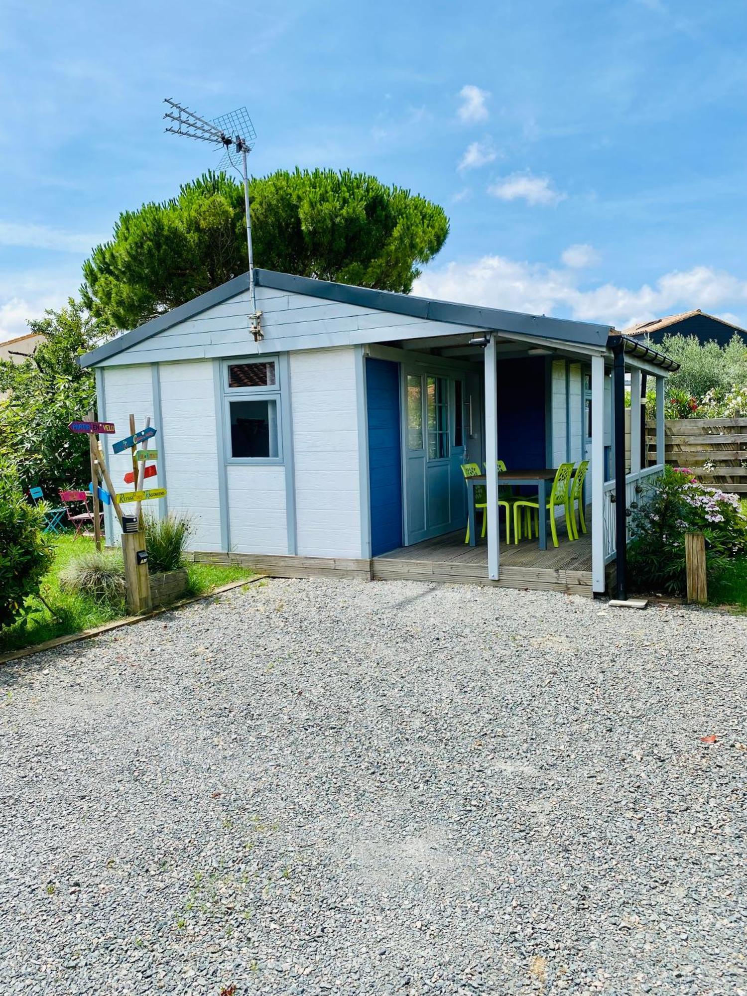 Chalet Atypique Au Calme Avec Emplacement Ideal Soubise Eksteriør bilde